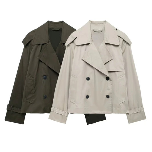 Timeless Trenchcoat